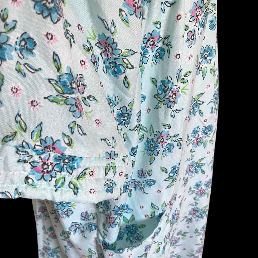 Lati Fashions Robe - Picture 5 of 7